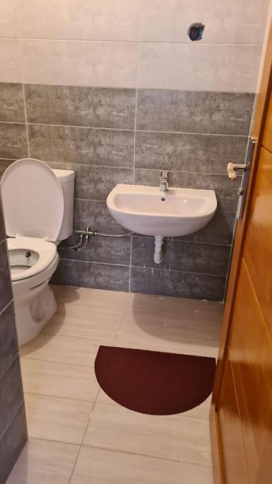 Apartment Close To Cmn-Airport Casablanca Nouaceur Exteriör bild